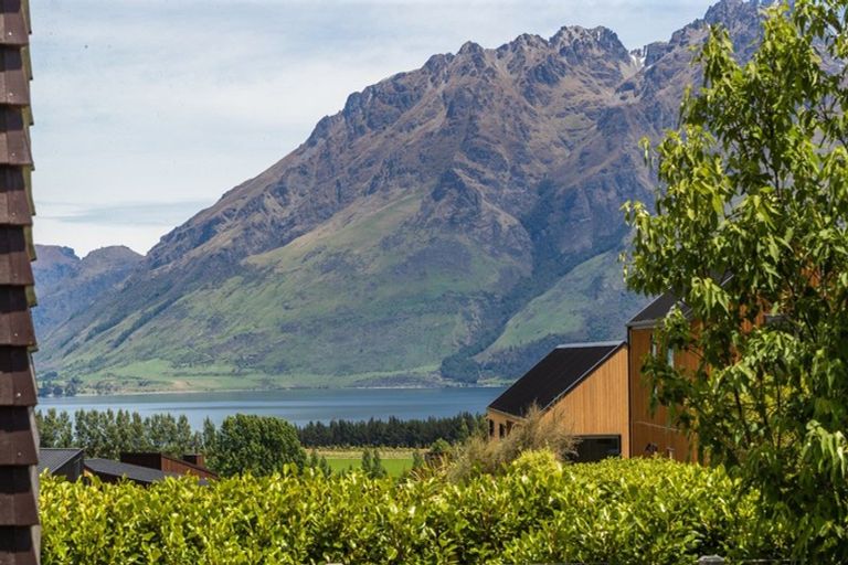 Photo of property in 62 Jacks Point Rise, Jacks Point, Queenstown, 9371