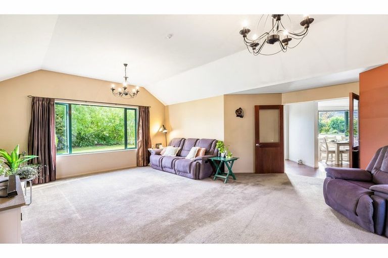 Photo of property in 24 Whitby Street, Clyde, 9330