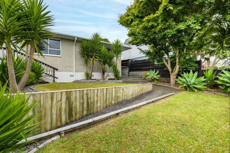 Photo of property in 7 Te Ngaere Place, Merrilands, New Plymouth, 4312