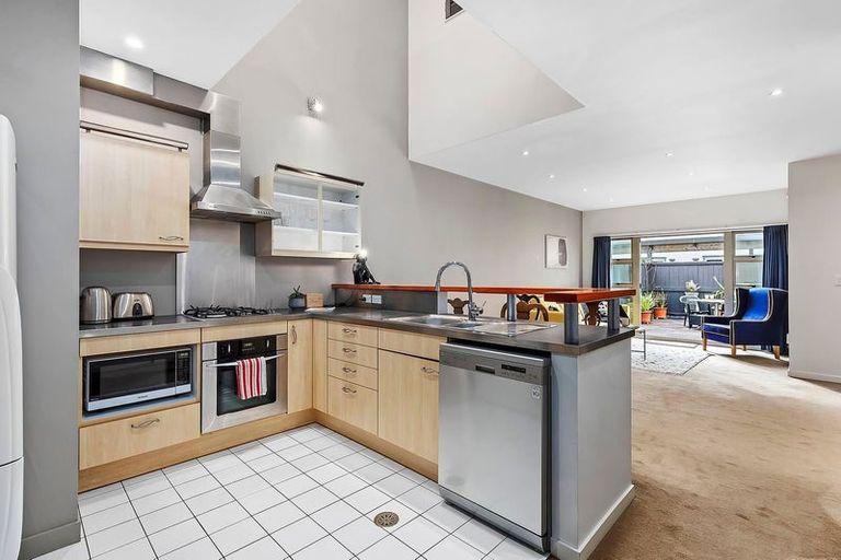 Photo of property in Galleria Apartments, 2/77 Tory Street, Te Aro, Wellington, 6011