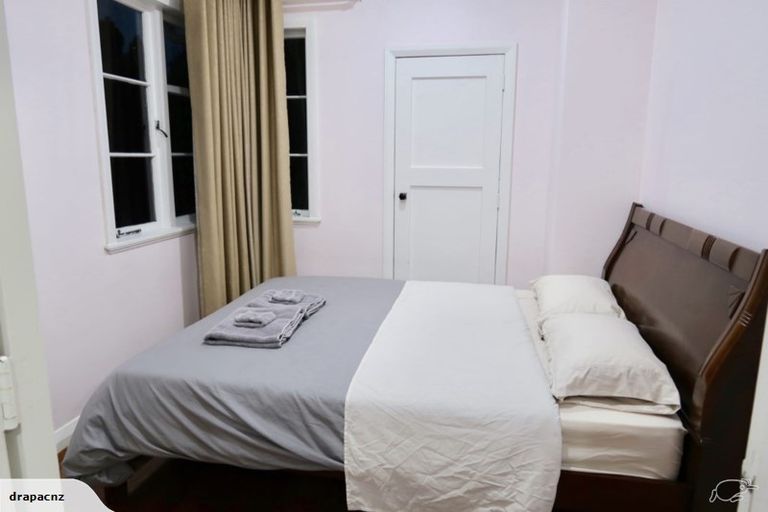 Photo of property in 7-7a Rangiatea Road, Epsom, Auckland, 1023