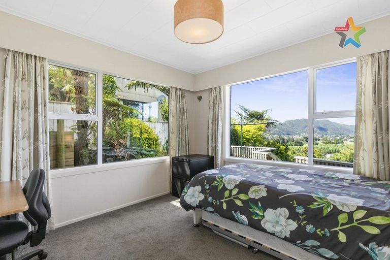 Photo of property in 27 Vista Grove, Kelson, Lower Hutt, 5010