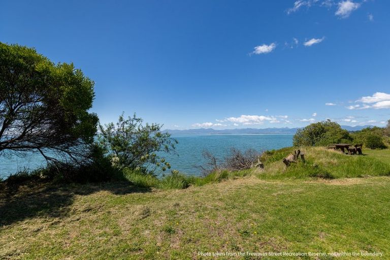 Photo of property in 105 Trewavas Street, Motueka, 7120