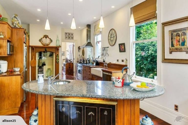 Photo of property in 50 Tinakori Road, Thorndon, Wellington, 6011