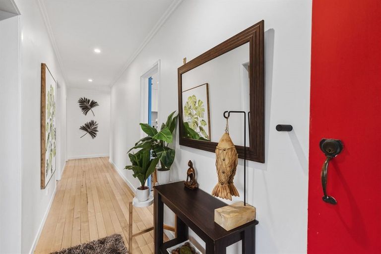 Photo of property in 29 Cassino Street, Bayswater, Auckland, 0622