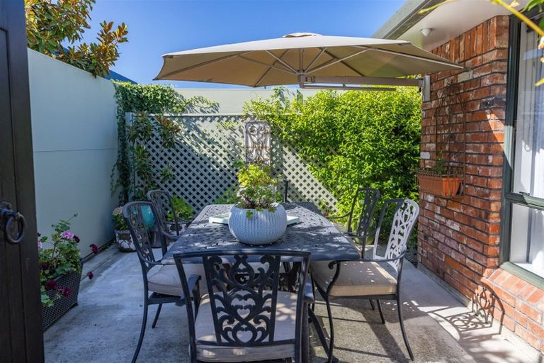 Photo of property in 83 Leinster Road, Merivale, Christchurch, 8014