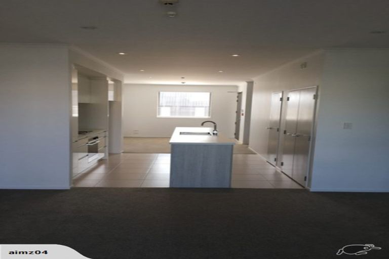 Photo of property in 4 Torea Tai Road, Hobsonville, Auckland, 0616