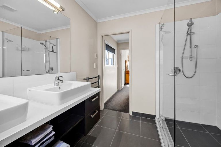 Photo of property in 147 Airport Drive, New Plymouth Airport, New Plymouth, 4373