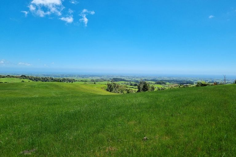 Photo of property in 730 Upper Pitone Road, Pitone, New Plymouth, 4374