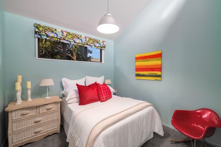 Photo of property in 2/23 Main Road, Redcliffs, Christchurch, 8081