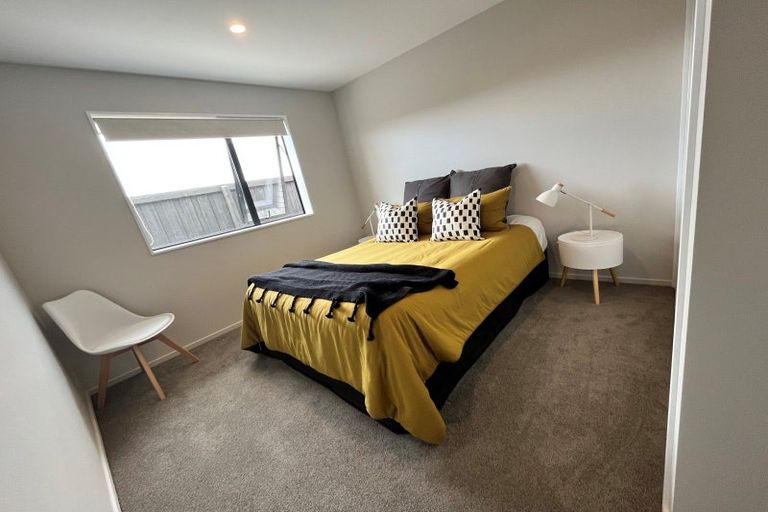 Photo of property in 160 Shillingford Boulevard, Rolleston, 7615