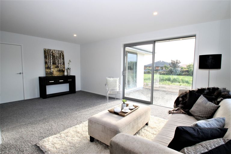 Photo of property in 6 Aviation Lane, Mosgiel, 9024
