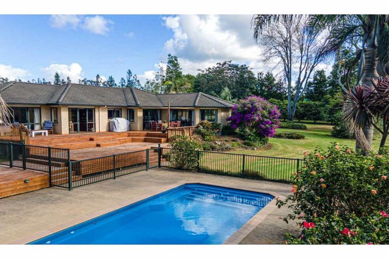 Photo of property in 14 Equestrian Drive, Kerikeri, 0294