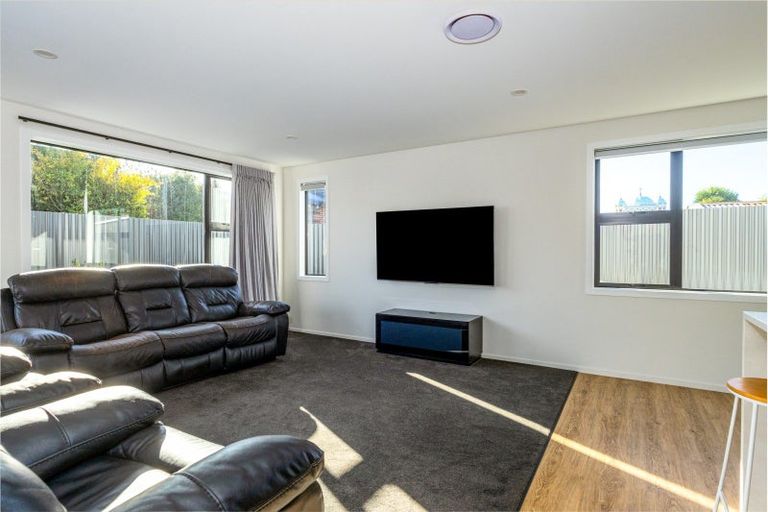 Photo of property in 12a Cain Street, Parkside, Timaru, 7910