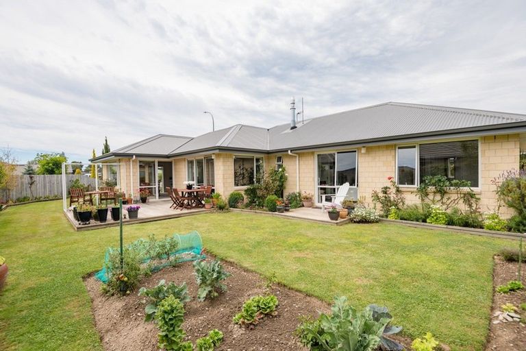 Photo of property in 22 Kakapo Lane, Motueka, 7120