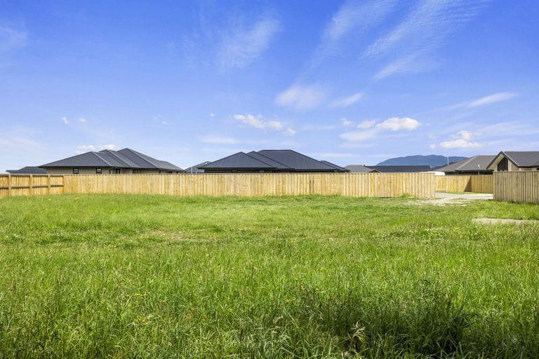 Photo of property in 6a Wykes Place, Amberley, 7410