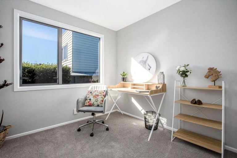 Photo of property in 16 Manly Street, Paraparaumu Beach, Paraparaumu, 5032