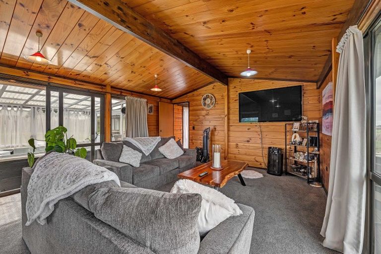 Photo of property in 11 Warwick Road, Stratford, 4332