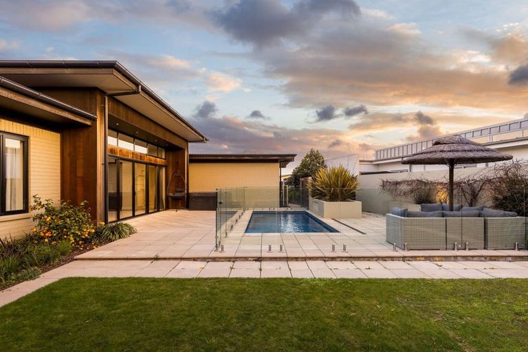 Photo of property in 39 Hamill Road, Halswell, Christchurch, 8025