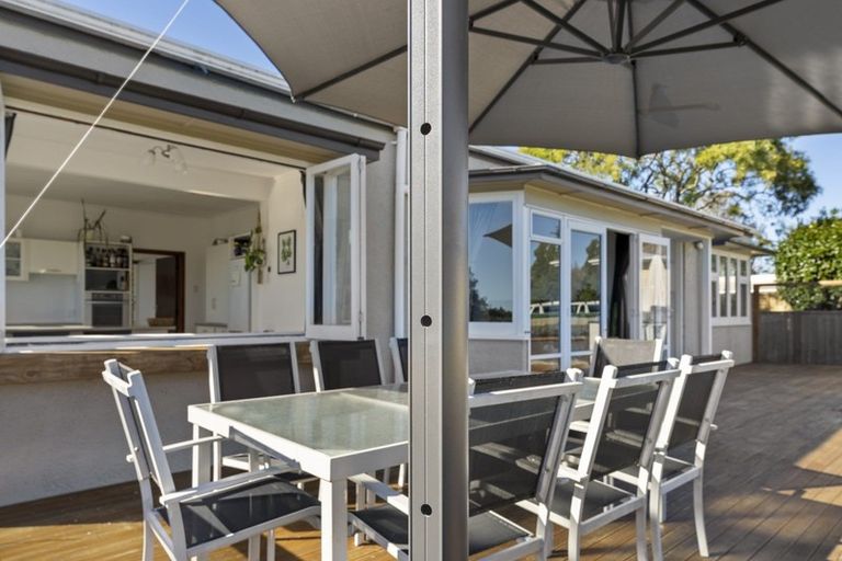 Photo of property in 13 Konini Street, Inglewood, 4330