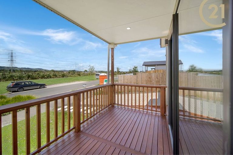 Photo of property in 32 Ahunga Road, Karaka, Papakura, 2113