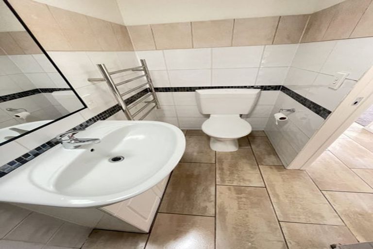 Photo of property in 7 John Street, Mangere East, Auckland, 2024