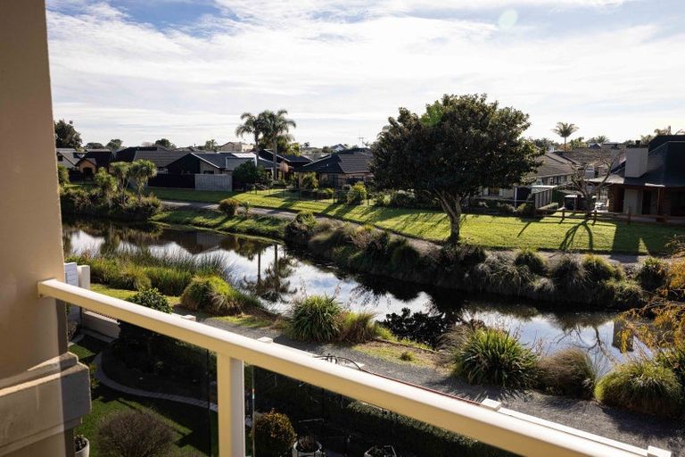 Photo of property in 76 Santa Barbara Drive, Papamoa Beach, Papamoa, 3118