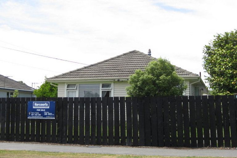 Photo of property in 34 Pembroke Street, Avondale, Christchurch, 8061