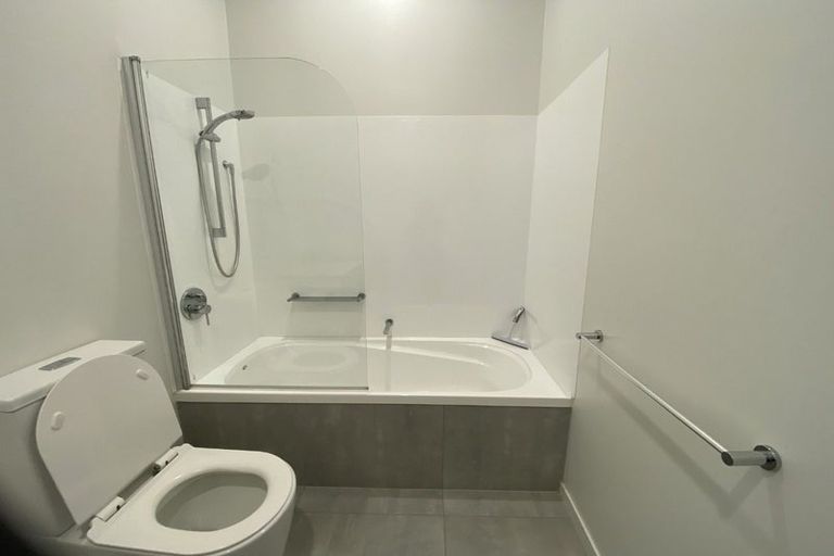 Photo of property in 29 Te Ara O Paetutu, Petone, Lower Hutt, 5012