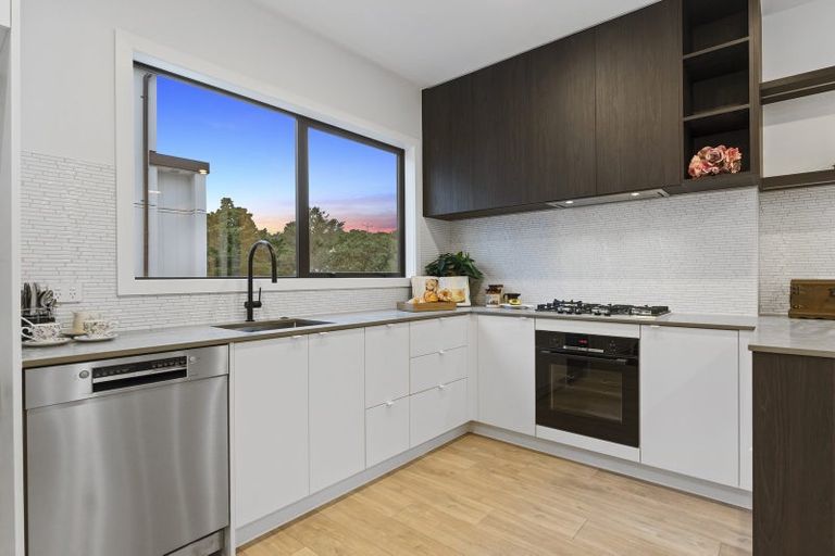 Photo of property in 7d Agincourt Street, Glenfield, Auckland, 0629
