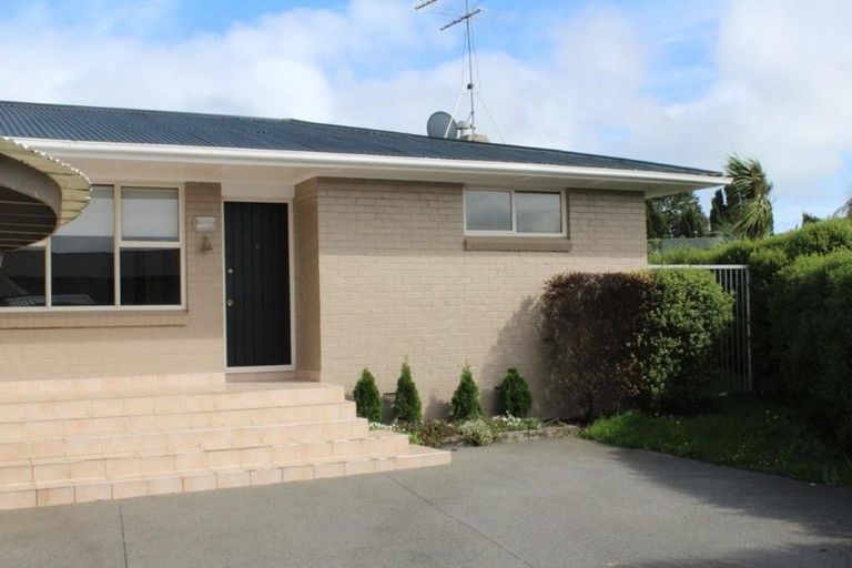 Photo of property in 69a Howe Street, Howick, Auckland, 2014