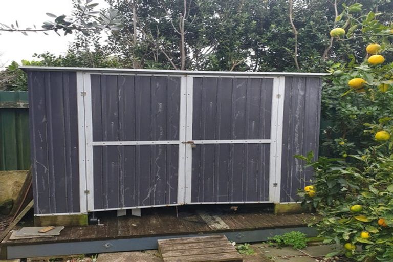 Photo of property in 1a Campbell Street, Waiuku, 2123