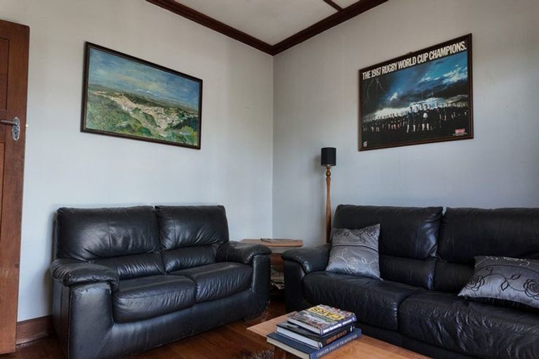 Photo of property in 142 Broadway, Marton, 4710