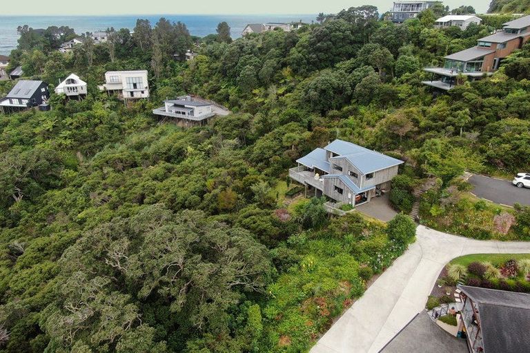 Photo of property in 26 Wiremu Road, Tairua, 3508