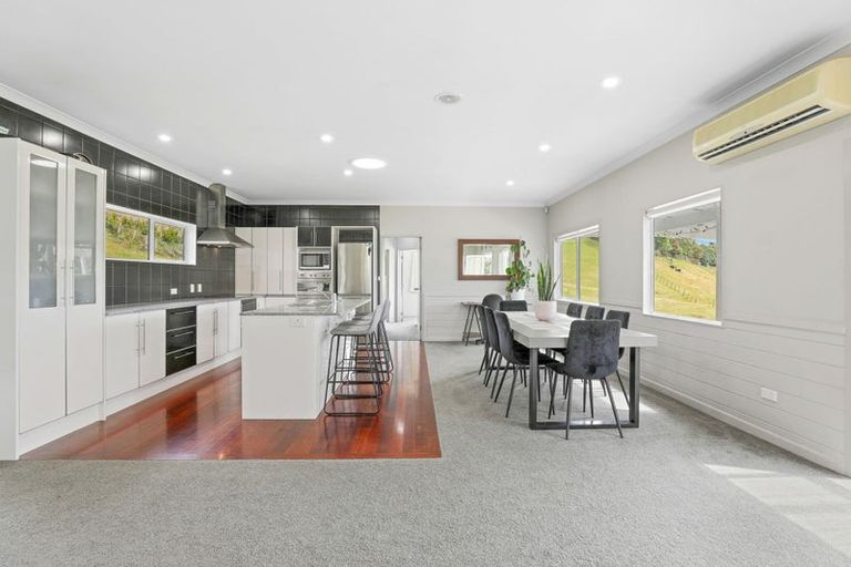 Photo of property in 89 Hill View Drive, Acacia Bay, Taupo, 3385