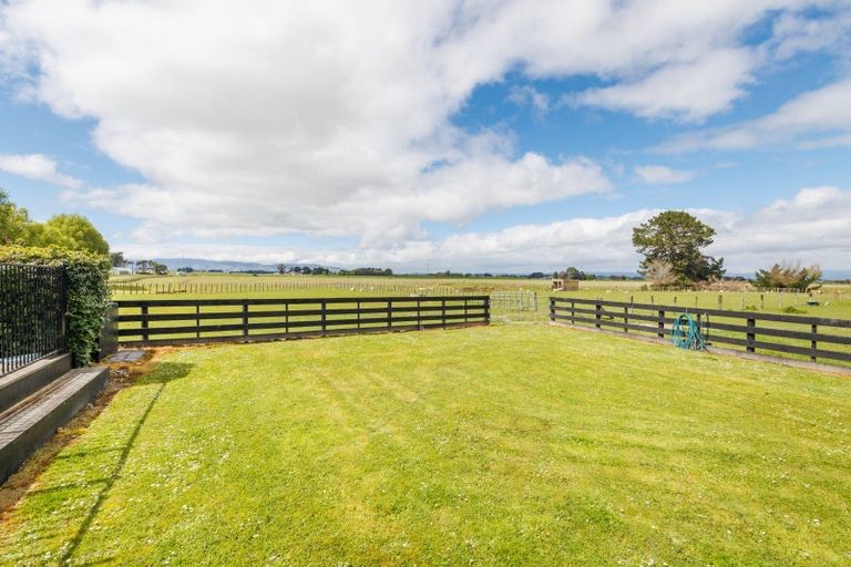 Photo of property in 283 Forlong Road, Colyton, Feilding, 4775