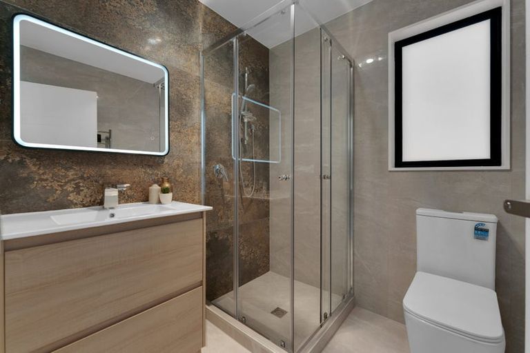 Photo of property in 92a Rangitoto Road, Papatoetoe, Auckland, 2025