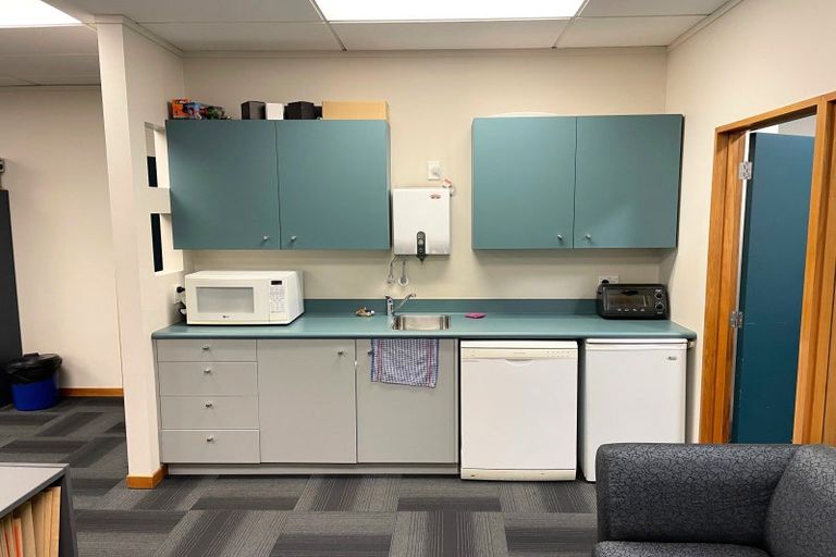 Photo of property in 241 Princes Street, Strathern, Invercargill, 9812