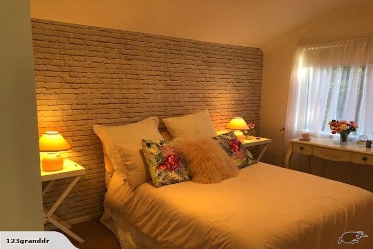 Photo of property in 44a Selwyn Road, Cockle Bay, Auckland, 2014