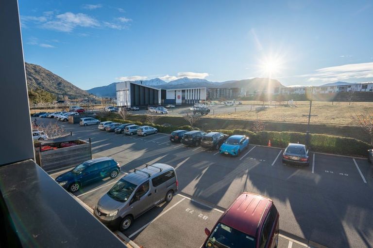 Photo of property in Kawarau Residences, 104/16a Mountain Ash Drive, Frankton, Queenstown, 9300