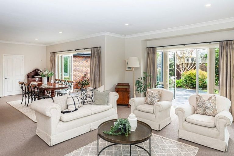 Photo of property in 28 Glen Oaks Drive, Northwood, Christchurch, 8051