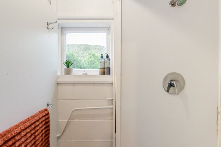 Photo of property in 6/29 Beach Road, Paekakariki, 5034