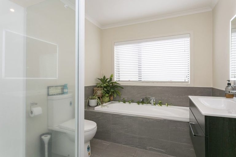 Photo of property in 19 Lakewood Drive, Nukuhau, Taupo, 3330