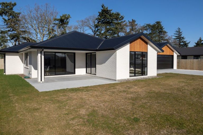 Photo of property in 5 Jag Way, Tinwald, Ashburton, 7700