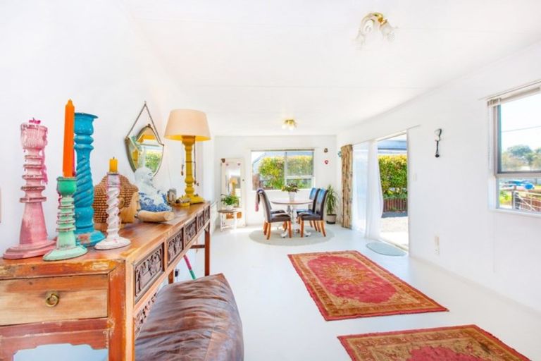 Photo of property in 16b Uenuku Avenue, Raglan, 3225