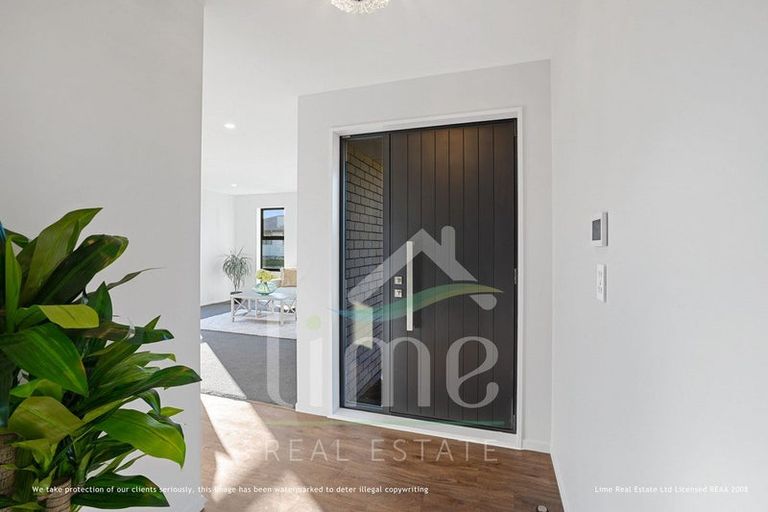 Photo of property in 13 Salkeld Place, Woodend, 7610