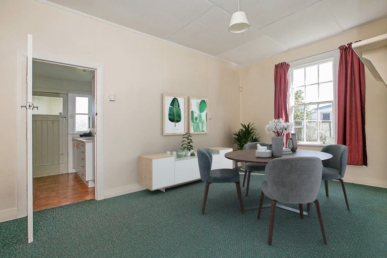 Photo of property in 49 Bentley Street, Masterton, 5810