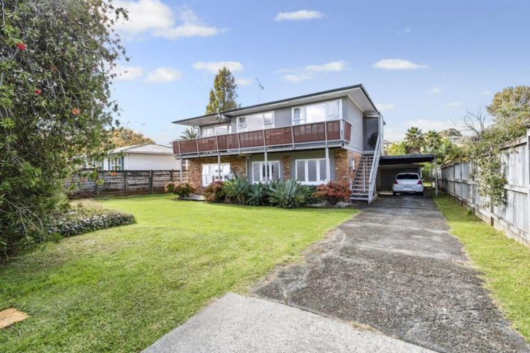 Photo of property in 4 Wood Avenue, Howick, Auckland, 2014