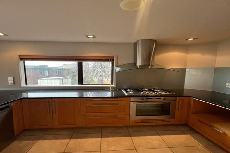 Photo of property in 1/15a Takutai Avenue, Bucklands Beach, Auckland, 2012
