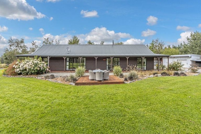 Photo of property in 351 Loburn Terrace Road, Loburn, Rangiora, 7472